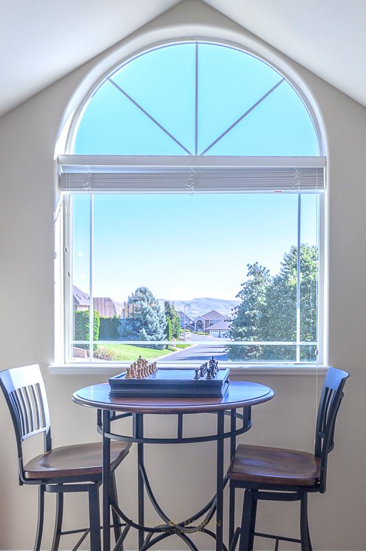 Real estate photography service of a space to play chess of a luxury home in Yakima Upper Valley, WA. Service by Kiss of heaven Photography